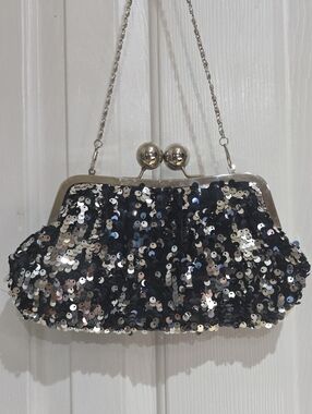 Sequin Evening Clutch Bag in Black and Silver